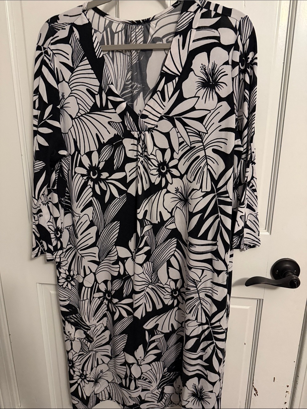 Black & White Tropical Floral Swim Coverup